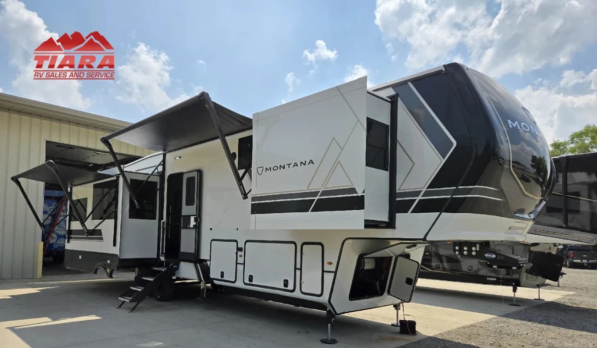 How to choose a used fifth wheel in Indiana