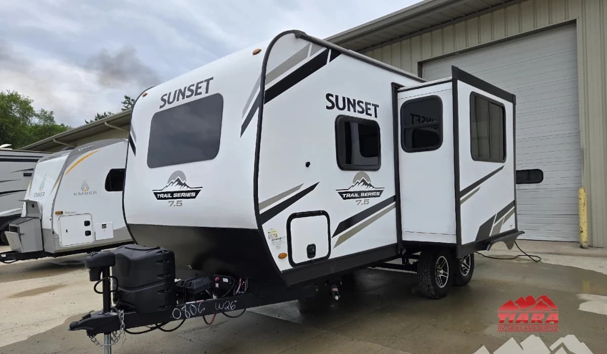 The Best Time to Trade In Your RV Is Before Winter: How to Time It Right in Elkhart